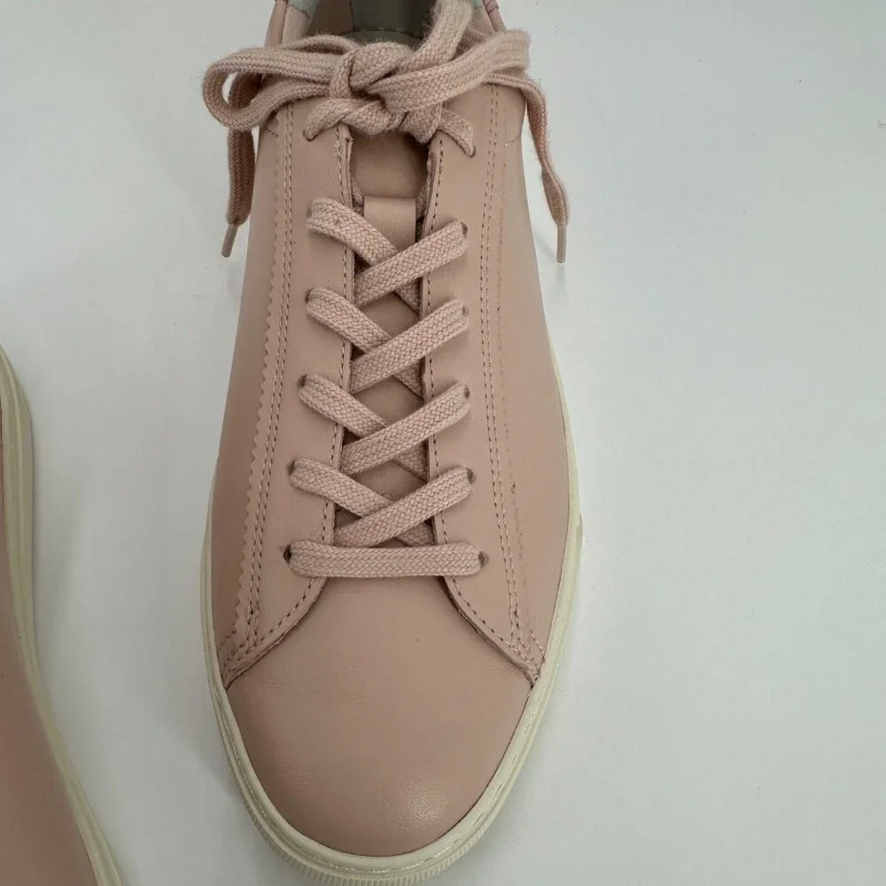 Everlane The Day Sneaker in Pale Pink Leather 7.5 Women's Lace-up Shoes Casual